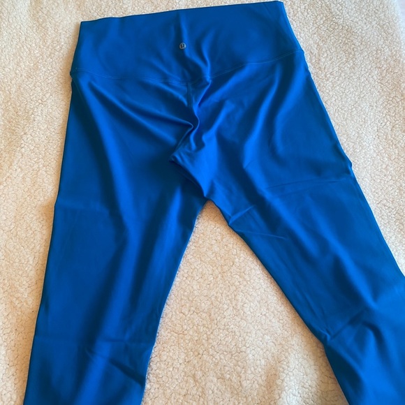 Authentic Lululumon Align High Rise - Picture 2 of 2